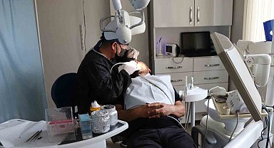 Diş hekimi Sarıyar'dan diş hassasiyeti uyarısı
