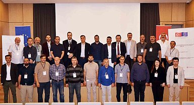 Diyarbakır'da enerji şirketi ev sahipliğinde işbaşı eğitim toplantısı