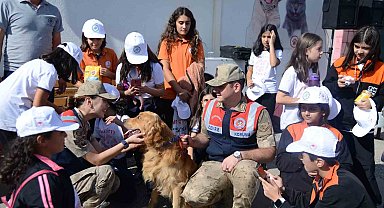 Diyarbakır'da öğrenciler hayvan bakımevini gezdi