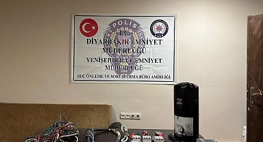 Diyarbakır'da sağlık ocağını hedef alan hırsızlar 130 saatlik görüntü izlenerek yakalandı