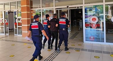 Dolandırıcılık ve hırsızlık suçlarından aranan iki şahıs yakalandı