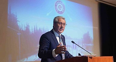 Dünyanın En Etkili Bilim İnsanları Listesi'nde EÜ'den 26 akademisyen yer aldı