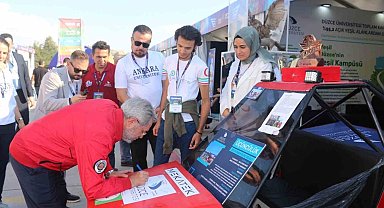 Düzce Üniversitesi'ne TEKNOFEST'te yoğun ilgi