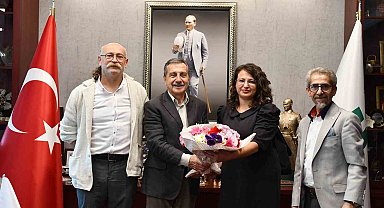 Eczane teknisyenlerinden Başkan Ataç'a ziyaret