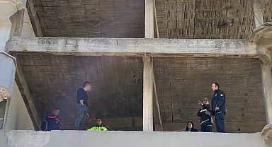 Edirne'de intihar girişimini polis ve itfaiyeciler engelledi