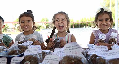 Ekolojik Kreş öğrencilerinden "Hayvanları Koruma günü"