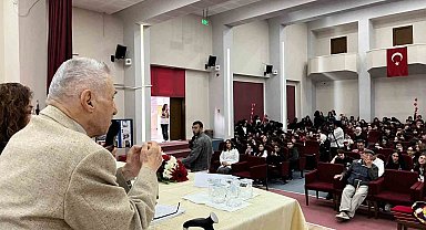 Emekli öğrenmenler Cumhuriyetin ilk yıllarını anlattı