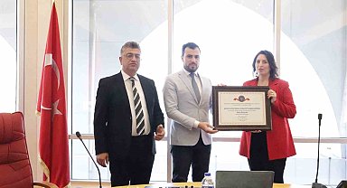 Emet MYO'ya ''Mavi Bayrak'' ödülü