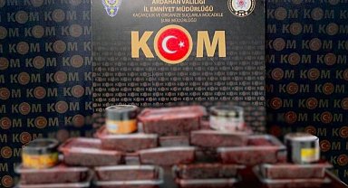 Emniyetten kaçakçılık ve asayiş operasyonu; 2 gözaltı