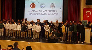 Erciş'te İmam Hatipler Haftası programı yapıldı