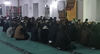 Erciş'te sabah namazında Filistin için dua edildi