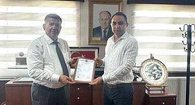 Erdemoğlu Ailesi kütüphane binasını bağışladı