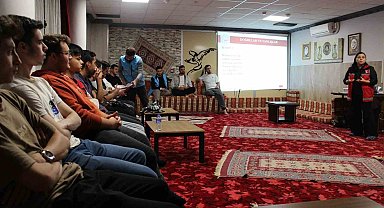 Erkek öğrencilere kadına yönelik şiddetle mücadele eğitimi verildi