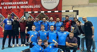 Eskişehir Görme Engelliler Spor 100. Yıl Zafer Kupası'nda yarı finale yükseldi