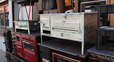 Eskişehir'de havalar soğudu, sobalar satışı çıkarıldı