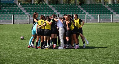 Eskişehirspor Kadınlar 3. Lig yolunda terlemeden tur atladı