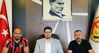Eskişehirspor'dan kaleci takviyesi