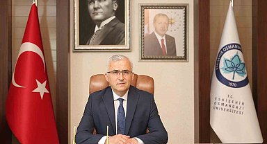 ESOGÜ Rektörü Prof. Dr. Kamil Çolak'ın 29 Ekim Cumhuriyet Bayramı mesajı