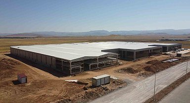 Fabrikalar bir bir yükseliyor, tamamlandığında 40 bin kişiye istihdam sağlayacak