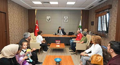 Fadıloğlu, şampiyonları tebrik etti