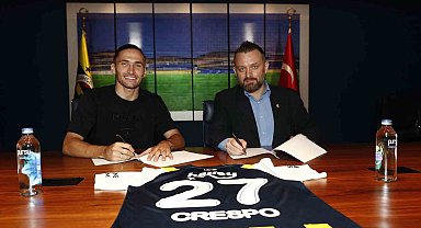 Fenerbahçe, Miguel Crespo'nun sözleşmesini 1 yıl daha uzattı