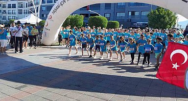 Fethiye'de "Yaşam İçin Yarış" koşusu düzenlendi