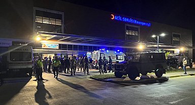 Fırat Kalkanı Harekatı Bölgesi'nde hain saldırı: 4 polis, 2 asker yaralı