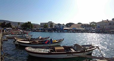 Foça'da kıyı balıkçılığı yapılabilecek bölgeler azaldı