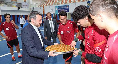 Futsal U19 Milli Takımı Adana'da kamp yapıyor