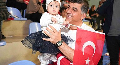 Gaziantep, Türk bayrağının etrafında buluştu