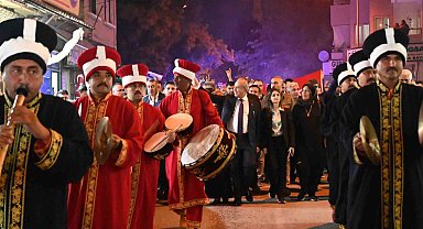 Gaziantep'in ikinci büyük festivali Ali Kınık ile başladı
