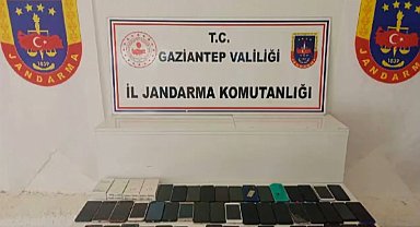 Gaziantep'te 570 bin lira değerinde kaçak cep telefonu ele geçirildi: 1 gözaltı