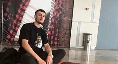 Gaziosmanpaşa'da taksi ile motosikletin çarpıştığı kazada ölü sayısı 2'ye yükseldi