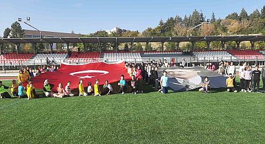 Gediz'de 100.yılda Cumhuriyet koşusu