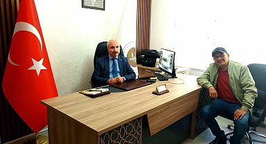 Gediz'de 3 kardeş evlerini bağışladı