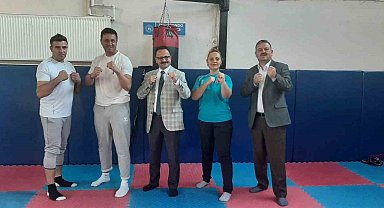 Gediz'de amatör spor haftası etkinliklerinde üniversite öğrencilerinden sportif faaliyet