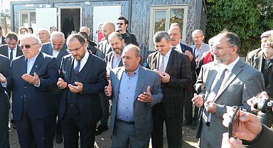 Gençlik merkezinin dua ve tekbirlerle temeli atıldı