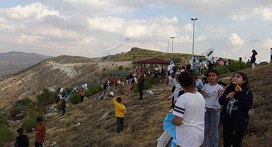 Gercüş'te uçurtma şenliği ve çocuk oyunları etkinliği düzenlendi