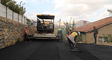 Hakkari'deki 7 semt asfalta kavuşturuldu