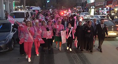 Halay çekerek meme kanserine dikkat çektiler