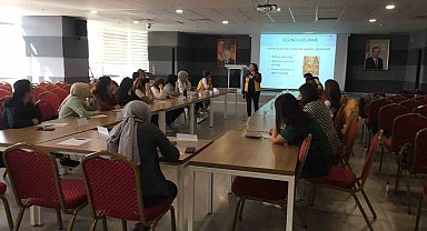 Hastane personeline eğitim