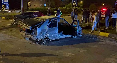 Hastaneye giderken hastanelik oldular: 3 yaralı