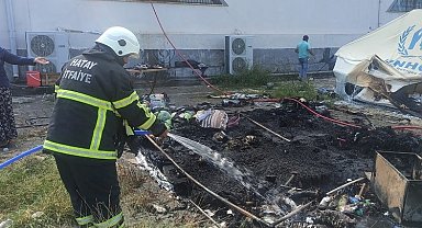 Hatay'da çadırda yangın