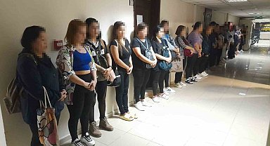 Hatay'da masaj salonlarına baskın