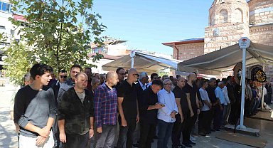 Hayatını kaybeden Filistinliler için Akhisar'da gıyabi cenaze namazı kılındı