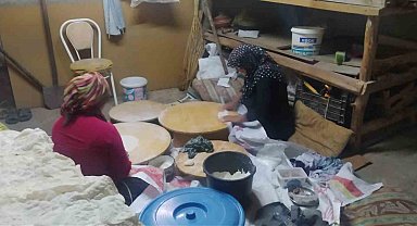 Hisarcıklı ev hanımları kışlık kuru yufka yapımına başladı