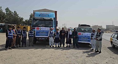 İhlas Vakfı'ndan Afgan depremzedelere yardım
