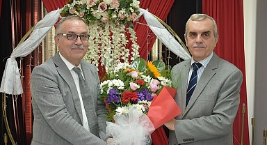 İl Milli Eğitim Şube Müdürüne veda yemeği