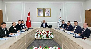 İlçelerde yürütülen çalışmalar masaya yatırıldı