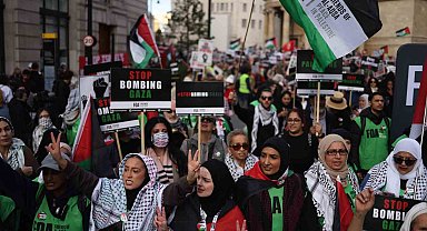 İngiltere'de büyük Filistin'e destek protestosu